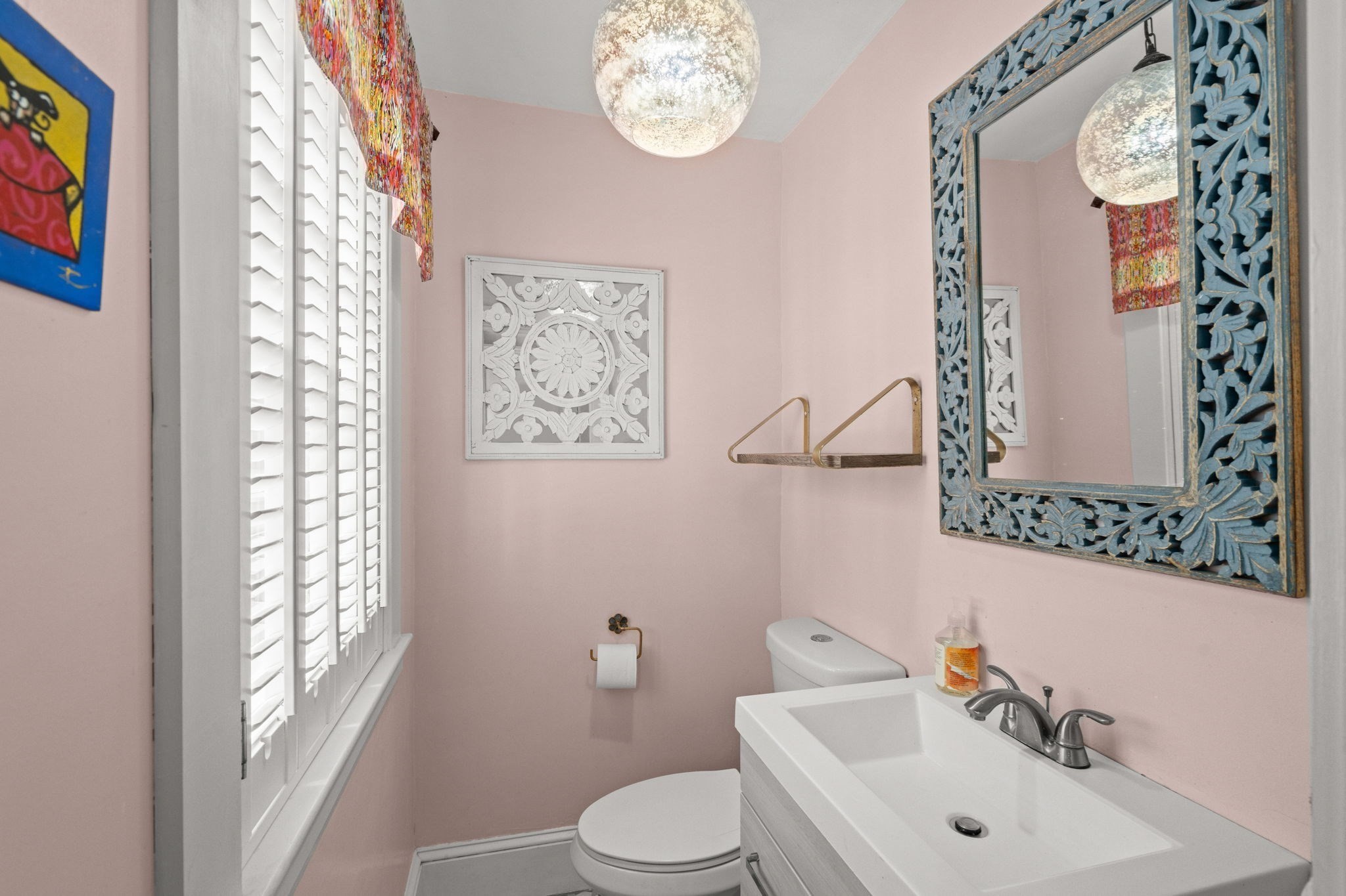 24 Holland St Property Photo 15