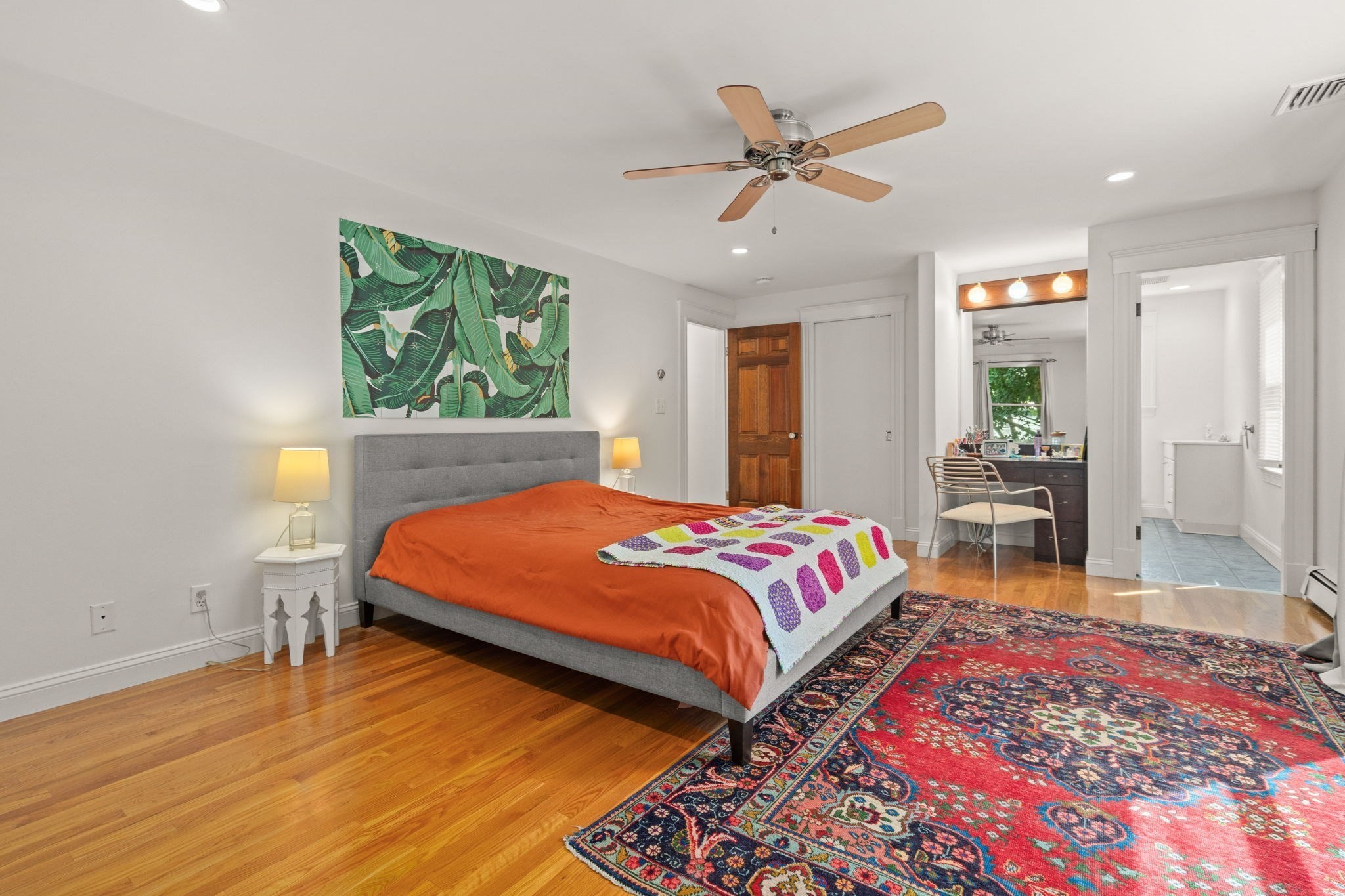 24 Holland St Property Photo 18