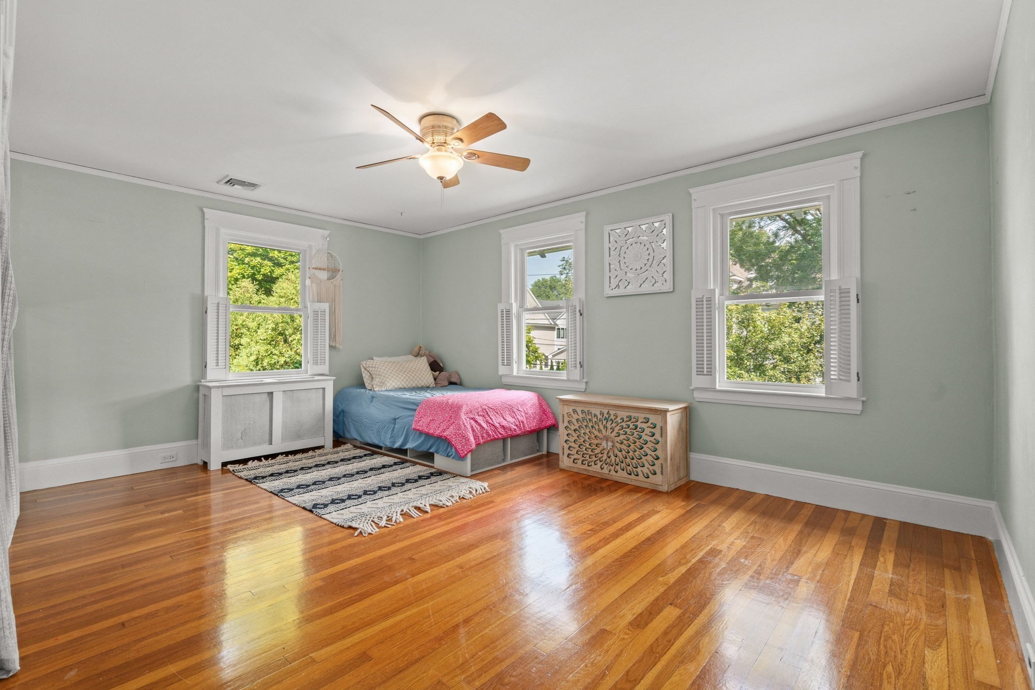 24 Holland St Property Photo 20