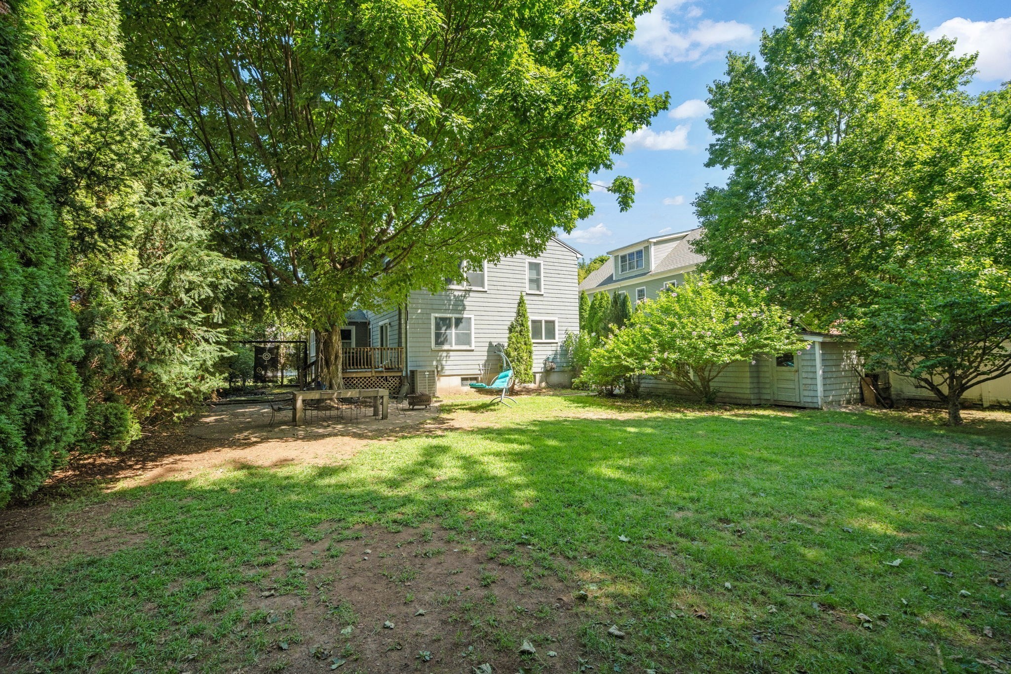 24 Holland St Property Photo 33