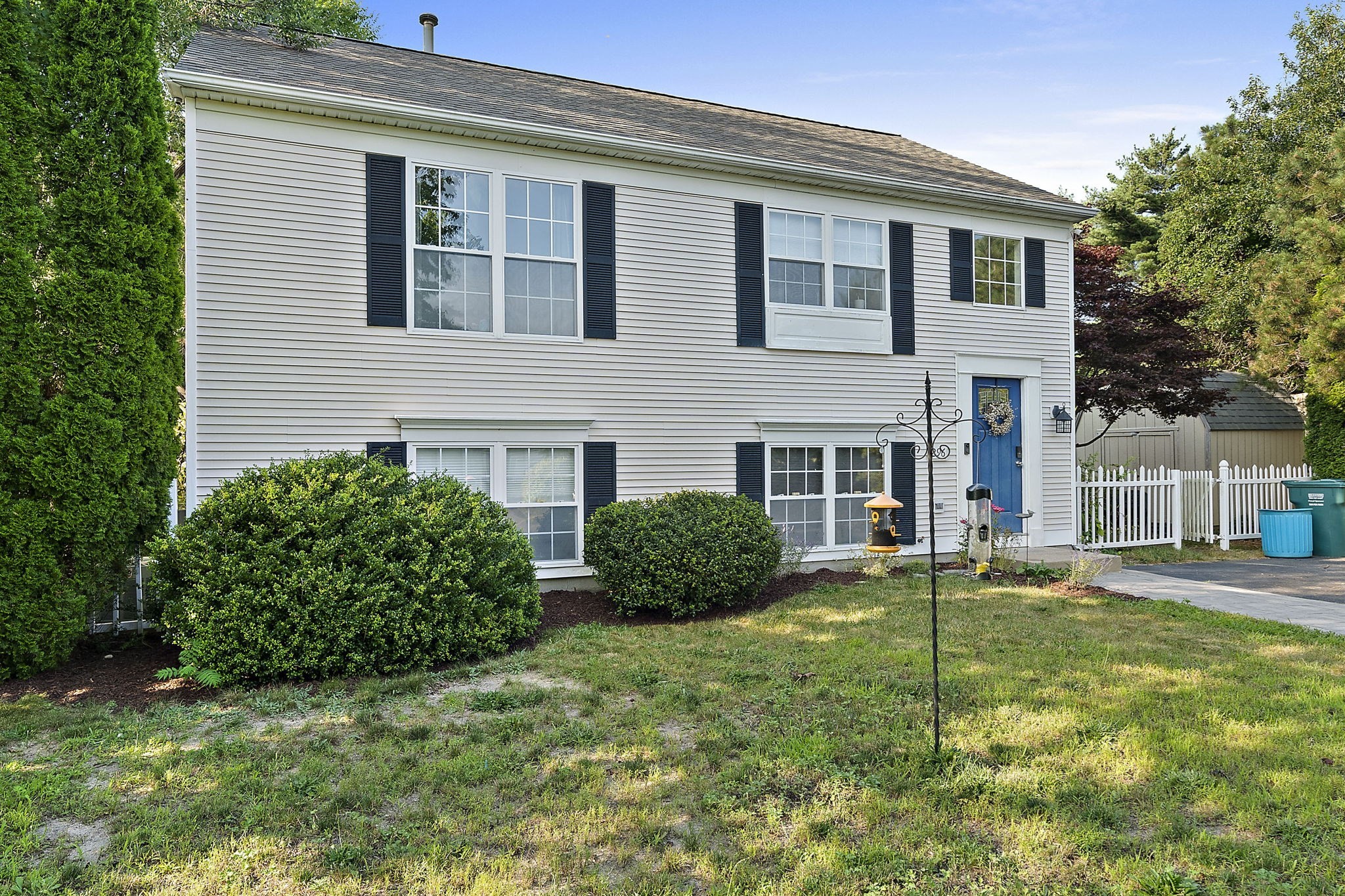 296 Raymond Road Property Photo 3