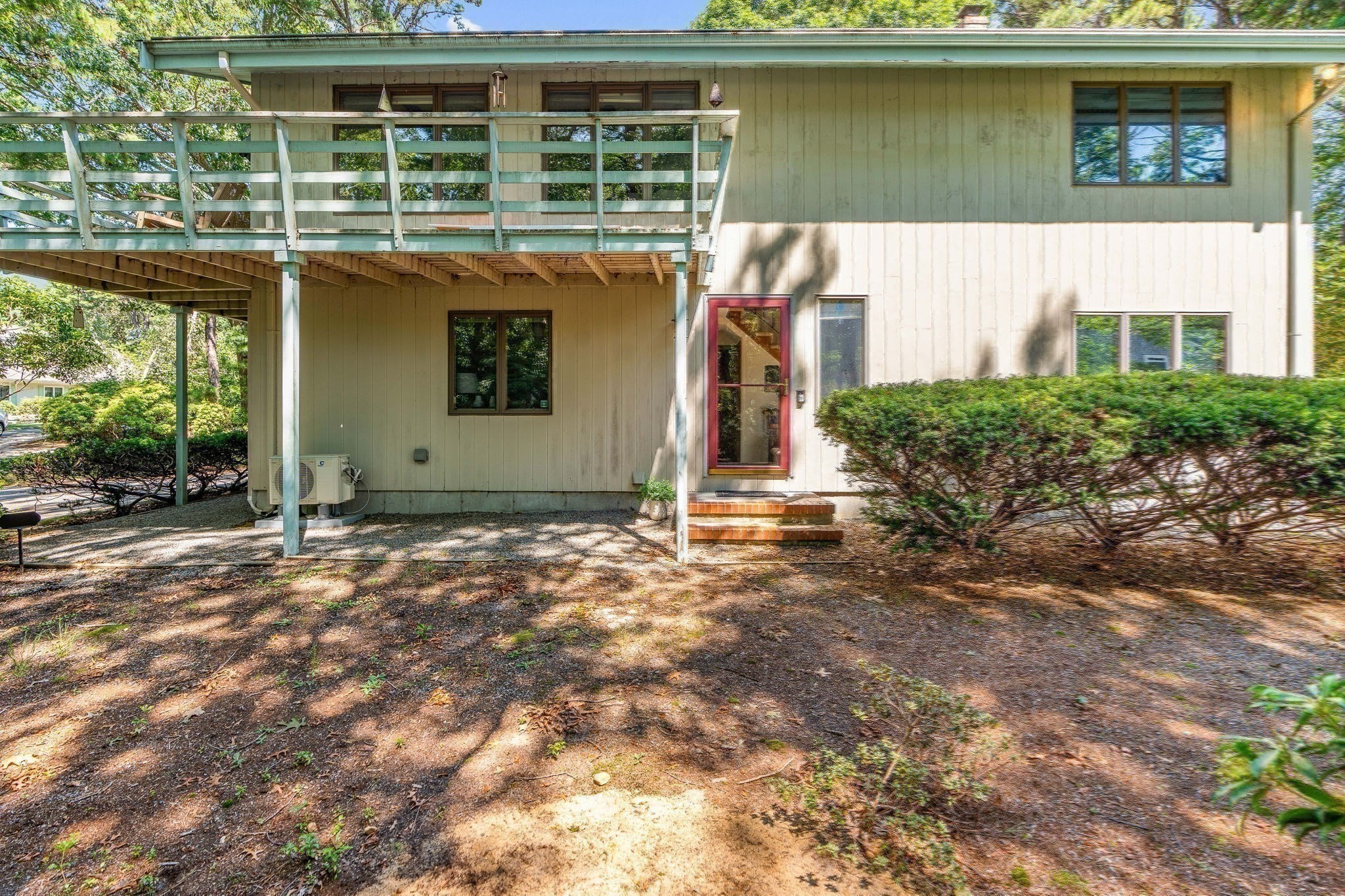 679 Poponessett Road Property Photo 1