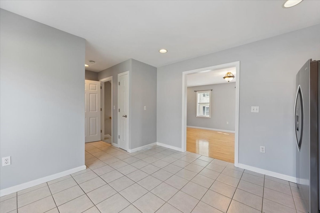 122 Locust St. # 4 Property Photo 4