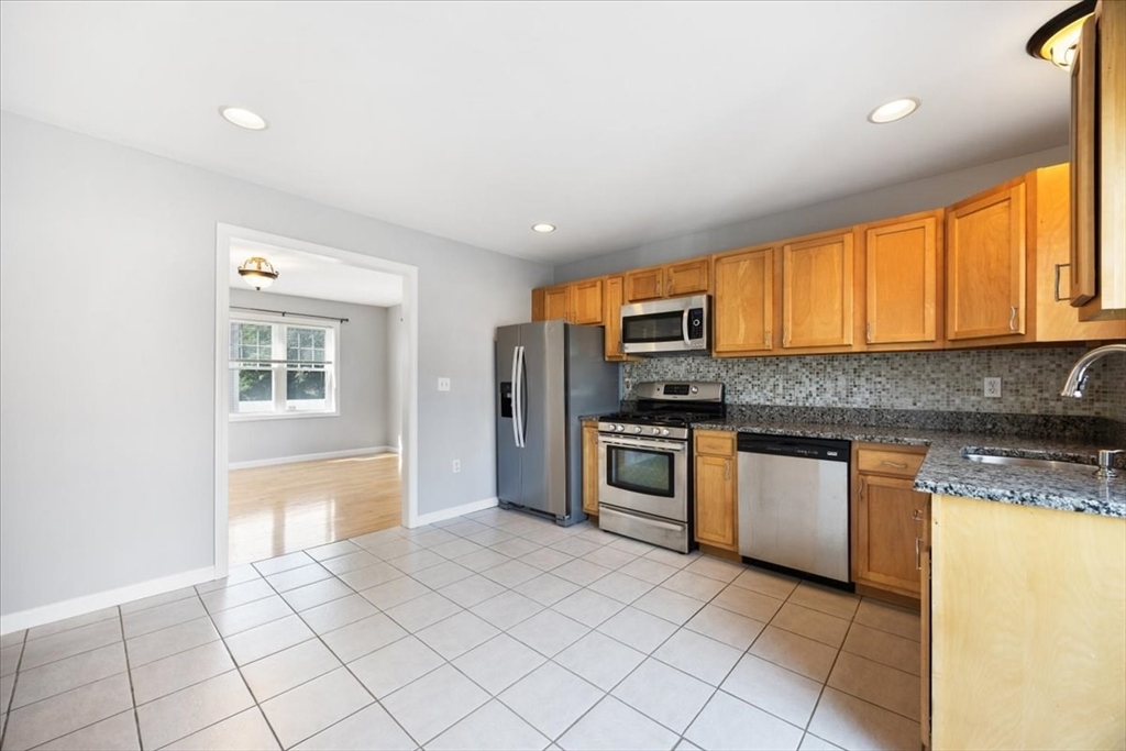 122 Locust St. # 4 Property Photo 5