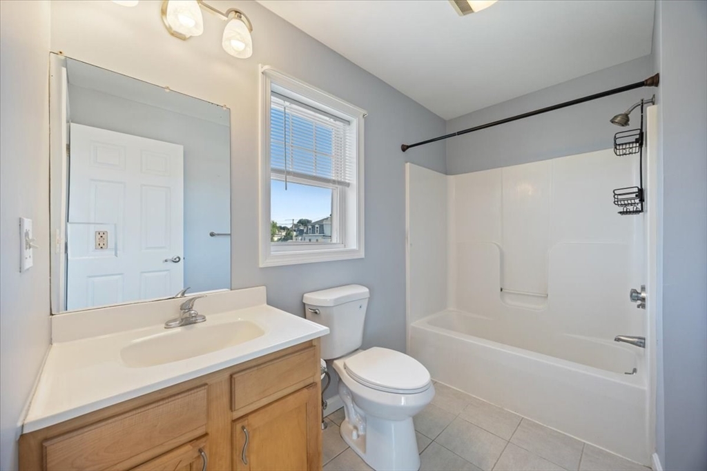 122 Locust St. # 4 Property Photo 20