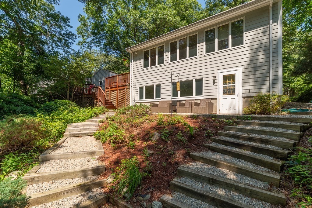 101 Topsfield Road Property Photo 2