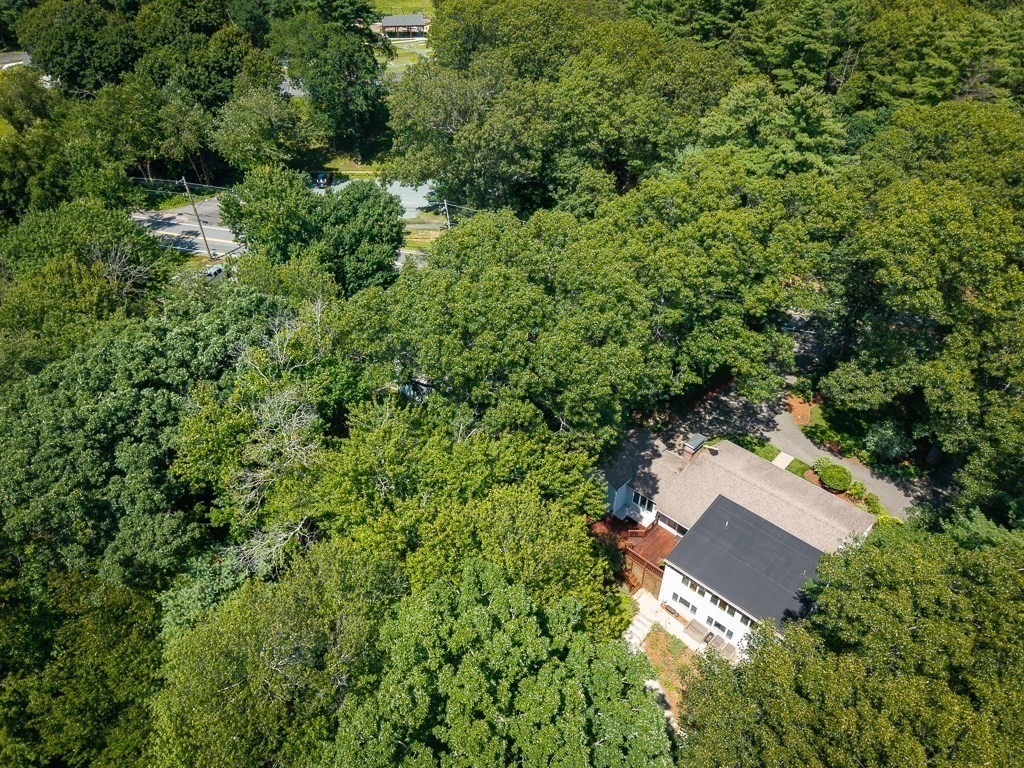 101 Topsfield Road Property Photo 3
