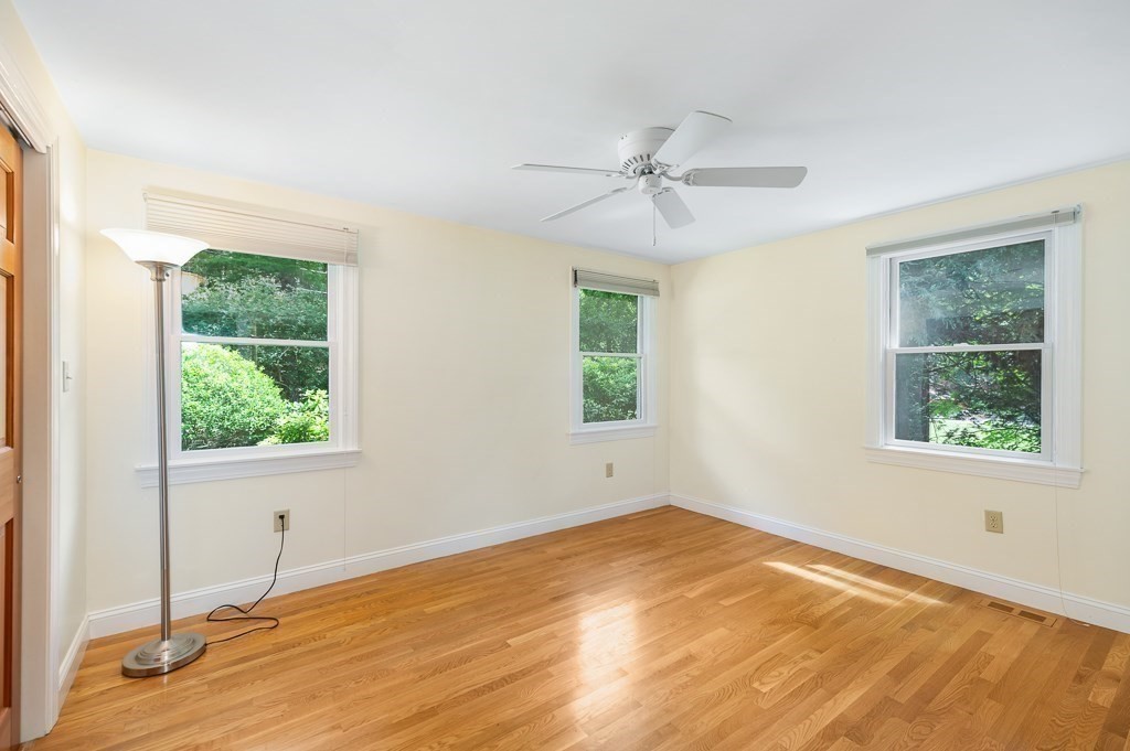 101 Topsfield Road Property Photo 17