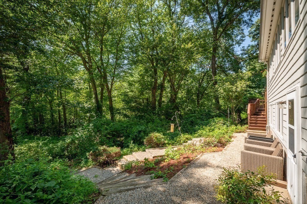 101 Topsfield Road Property Photo 31