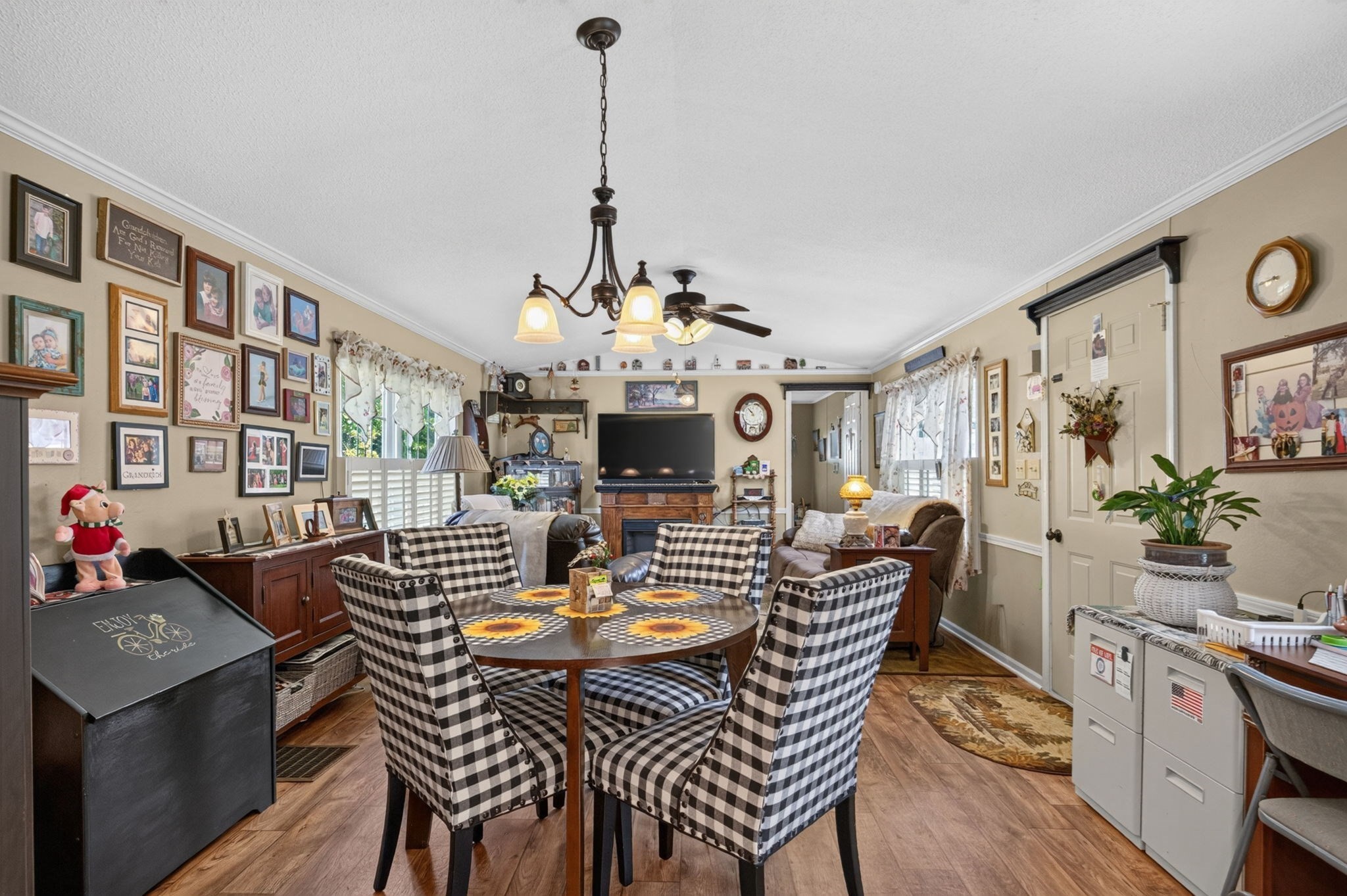 30 Tucker Terrace Property Photo 11