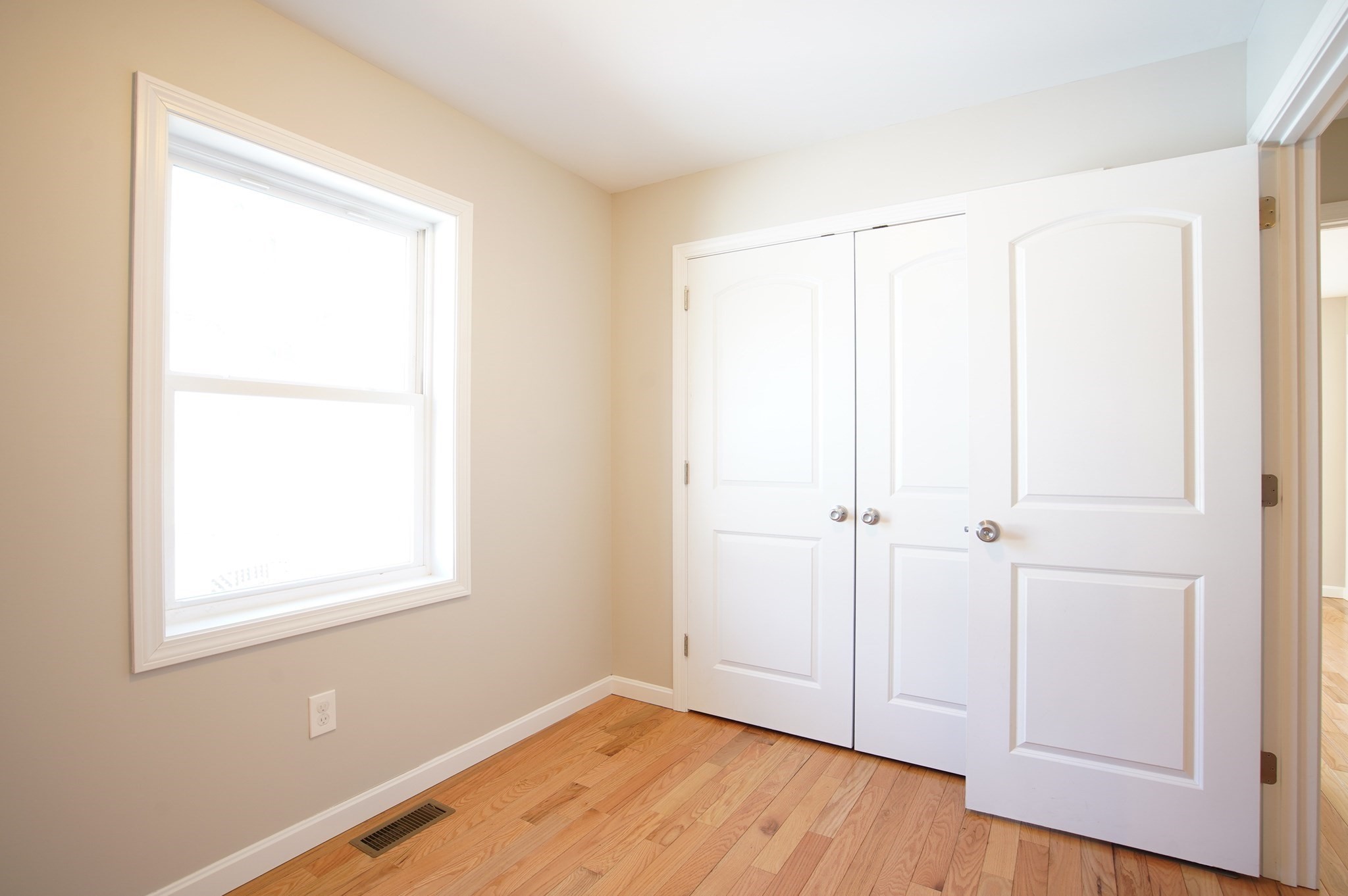 18 Healey St # 18 Property Photo 15
