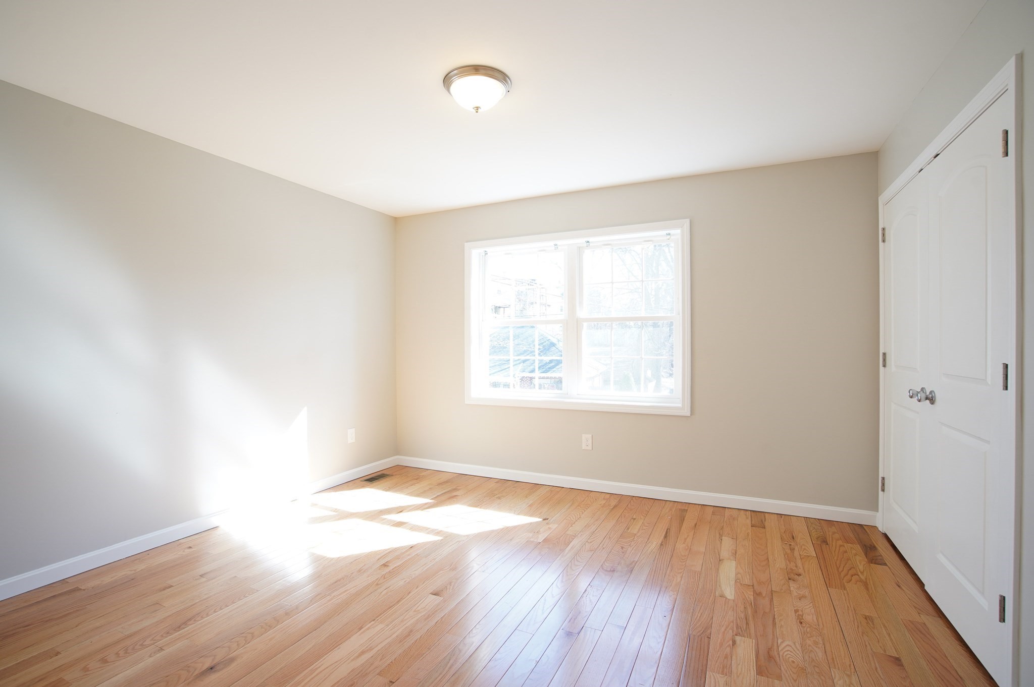 18 Healey St # 18 Property Photo 16