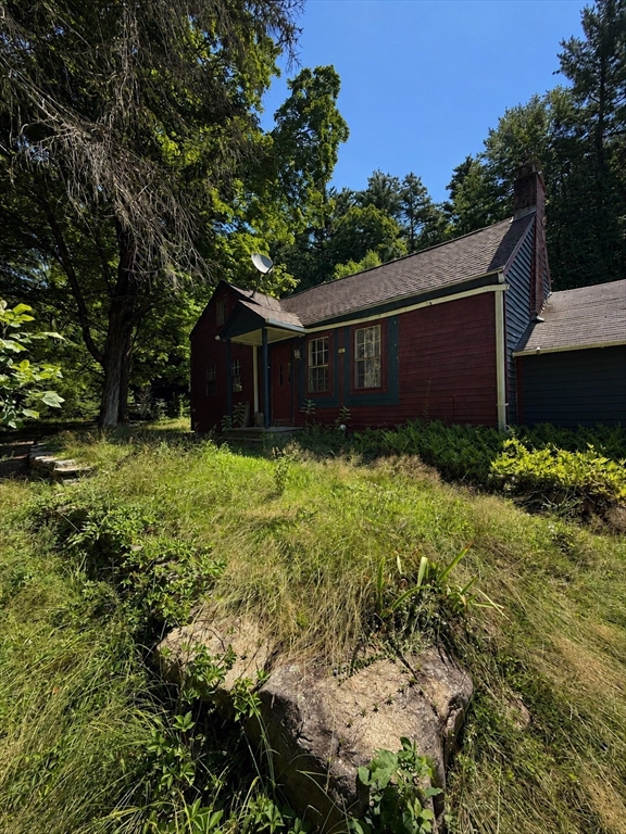 62 E Chestnut Hill Rd Property Photo 2