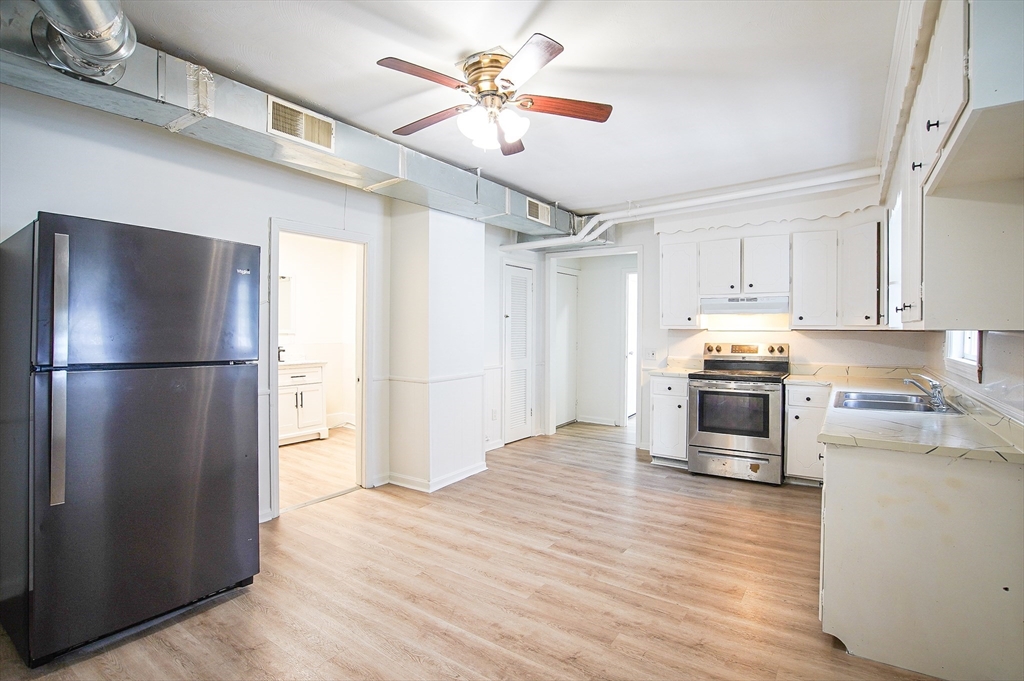 3 Charles St # 2l Property Photo 5