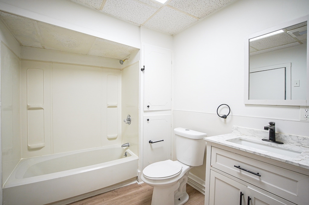 3 Charles St # 2l Property Photo 9