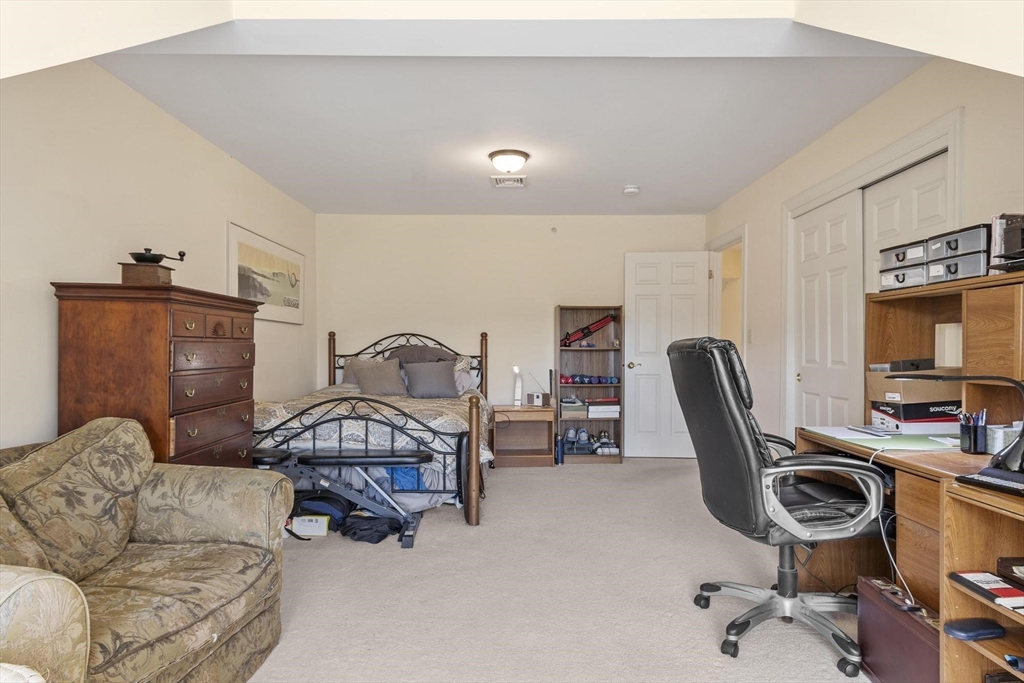 705 Autumn Ridge Dr # 705 Property Photo 23