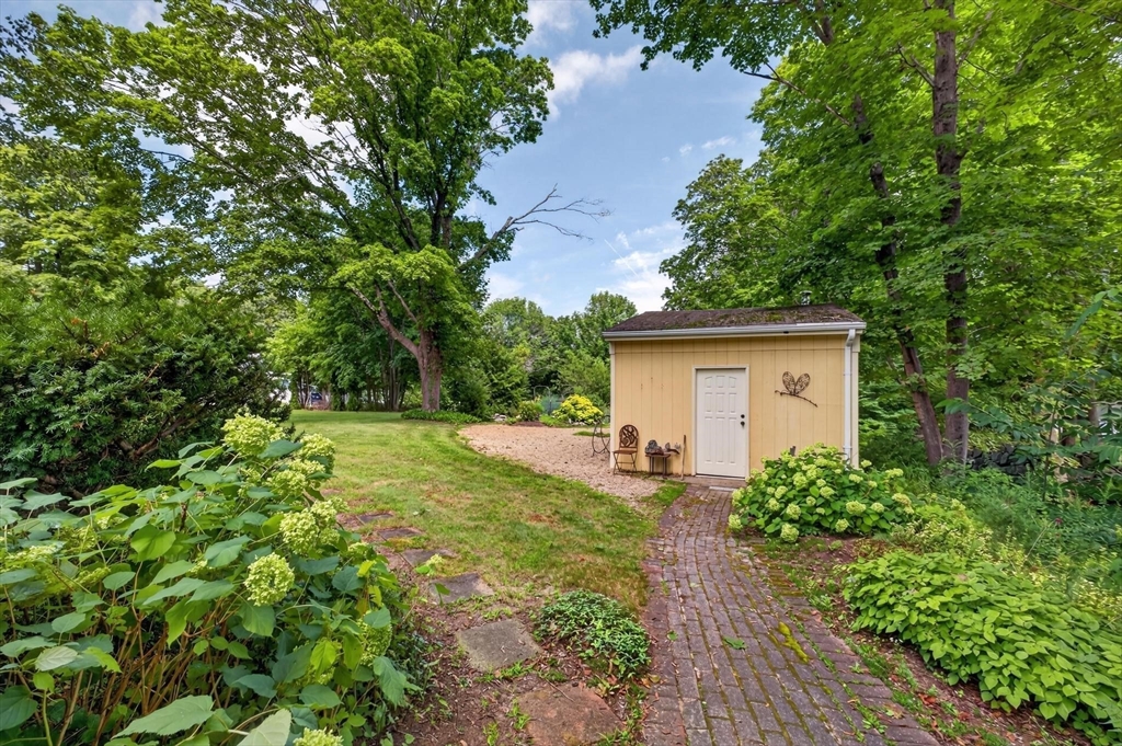 61 Highland Avenue Property Photo 25