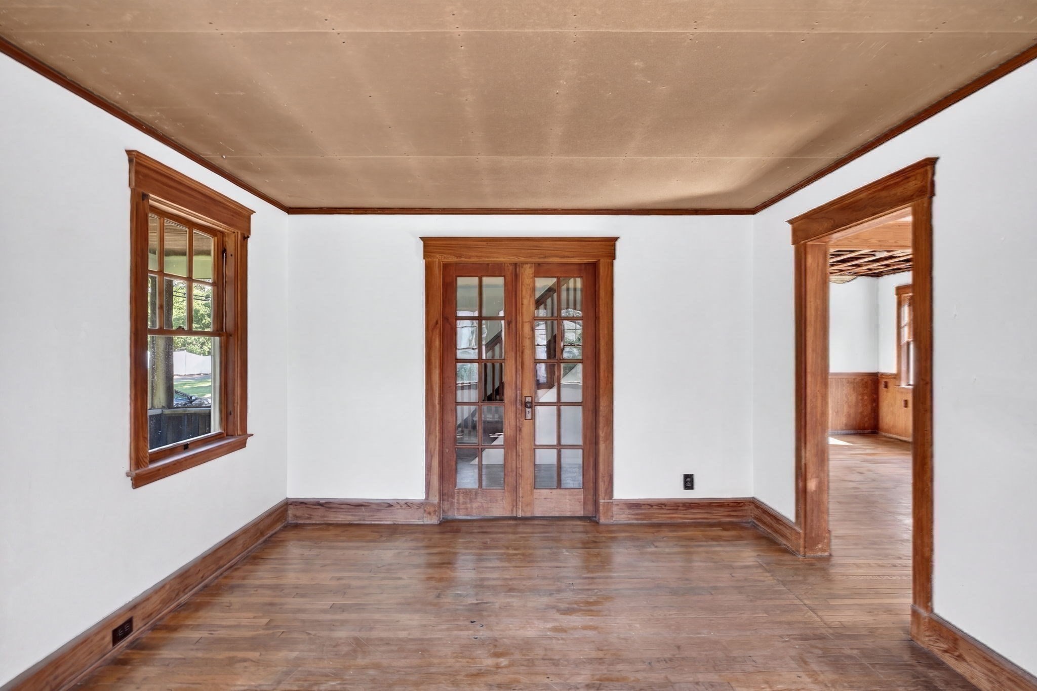 4 Oakland St Property Photo 9