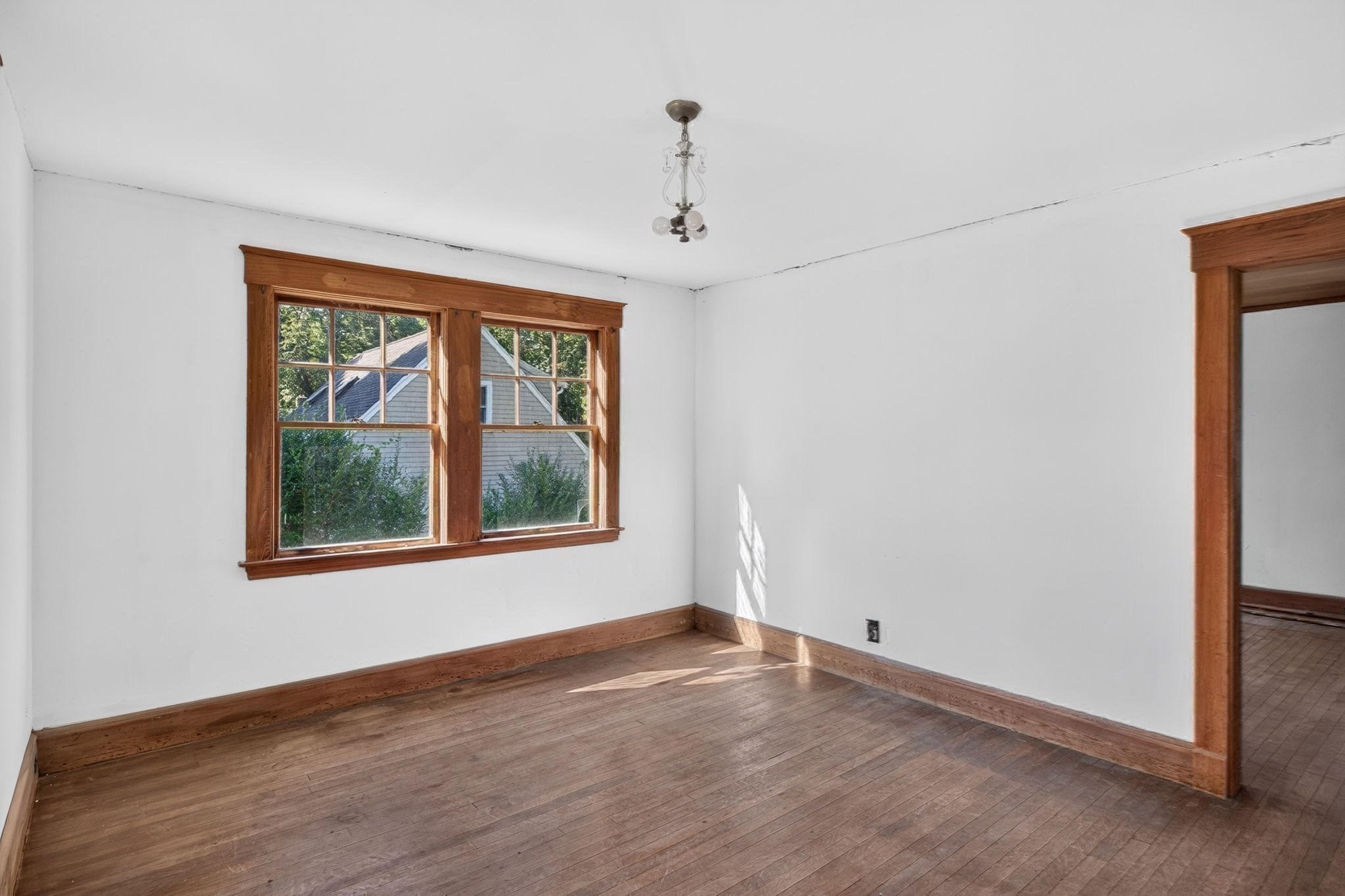 4 Oakland St Property Photo 23