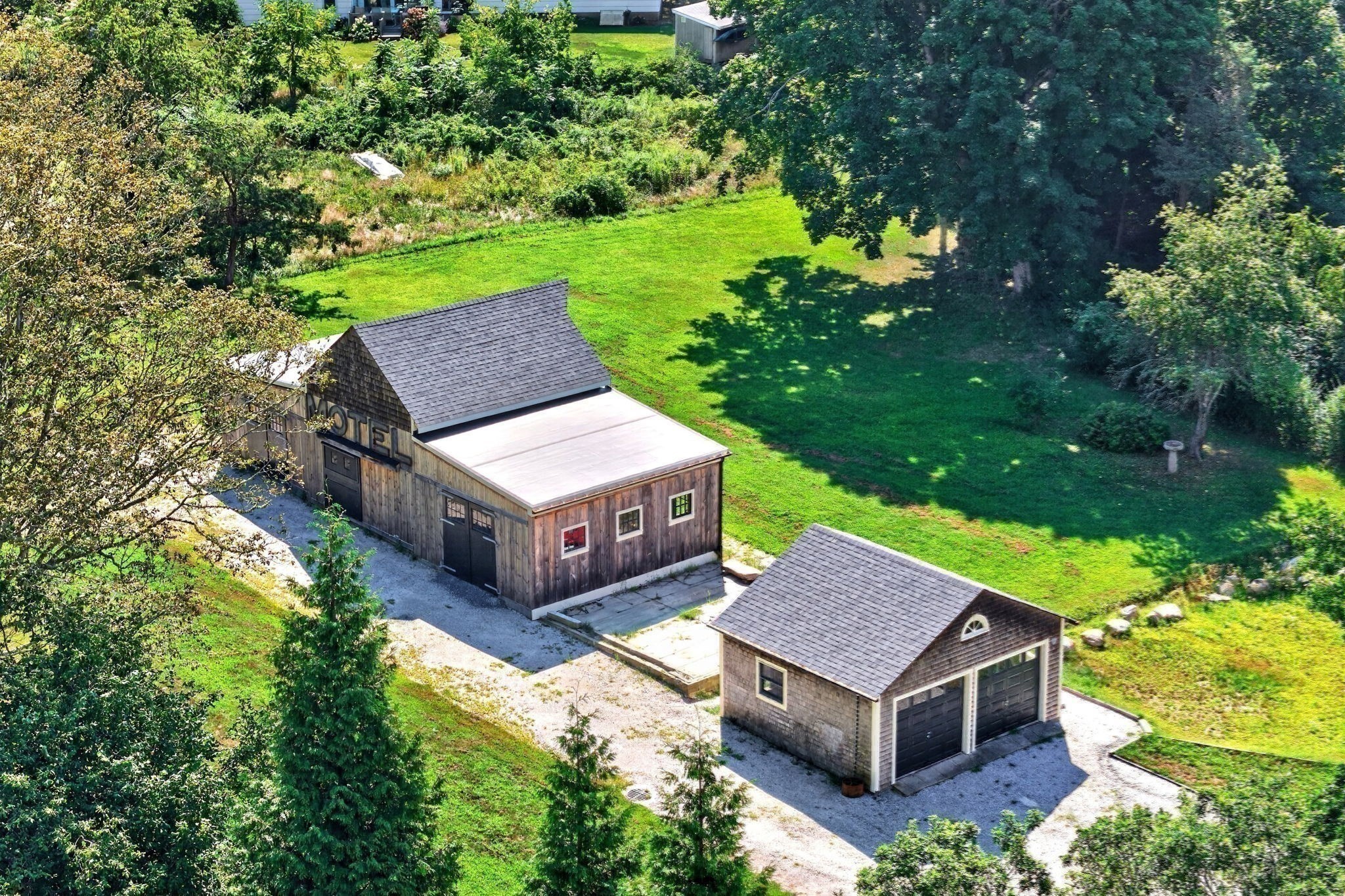 4 Oakland St Property Photo 33