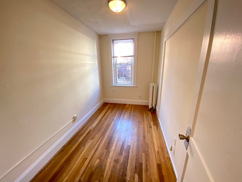 5 Barrow Street # 2a Property Photo 2