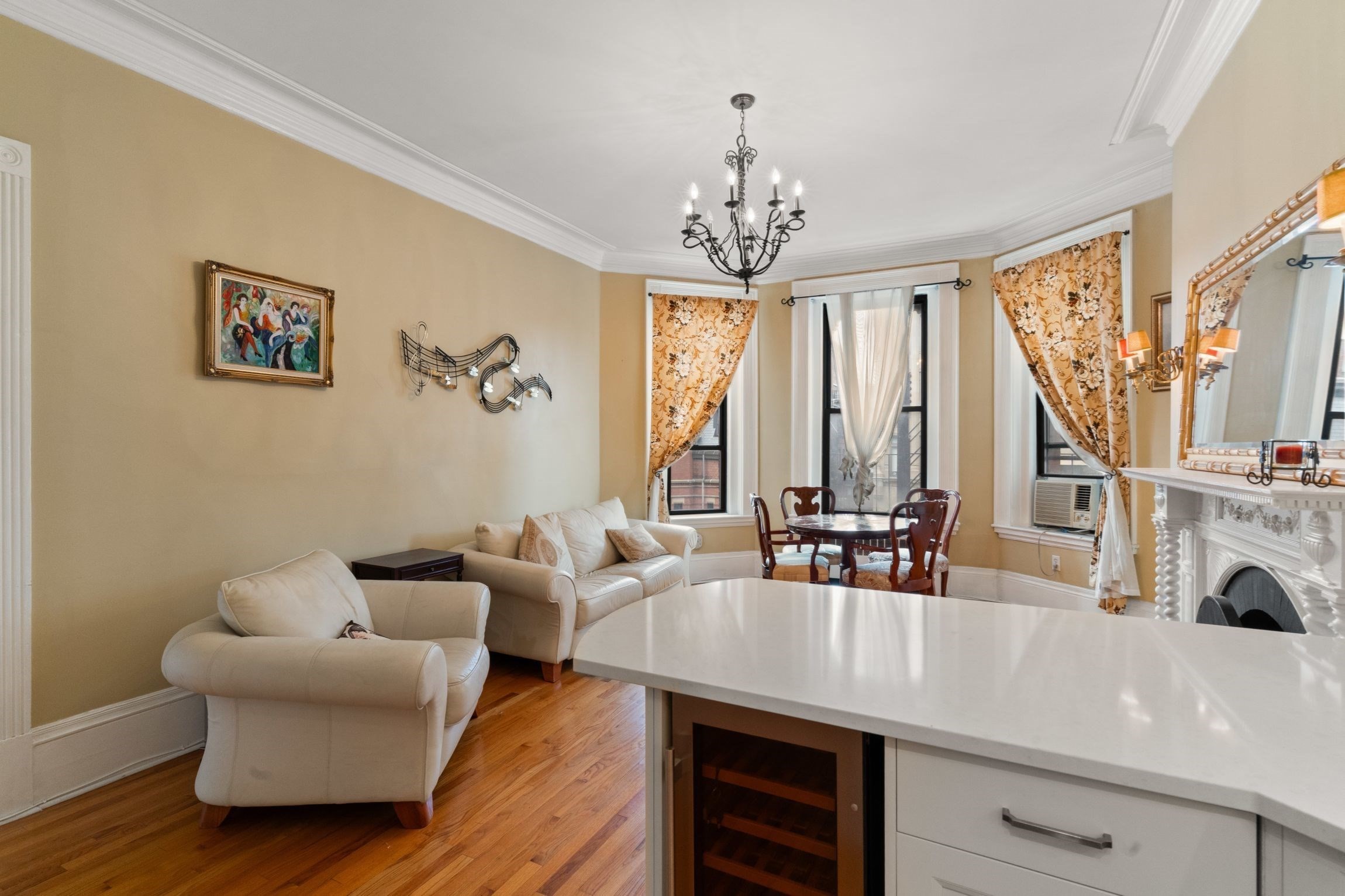 271 Dartmouth St # 3l Property Photo 8