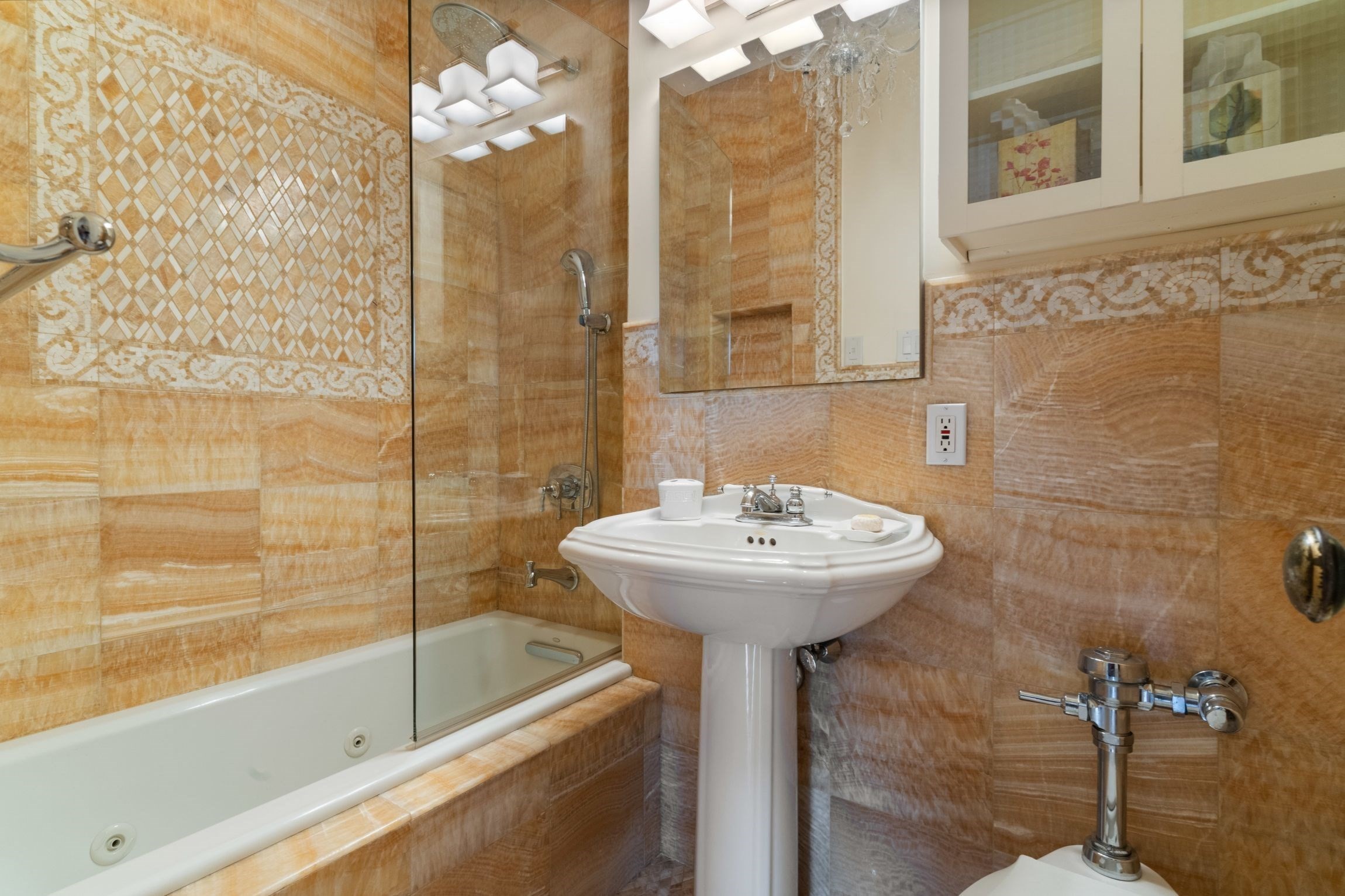 271 Dartmouth St # 3l Property Photo 11