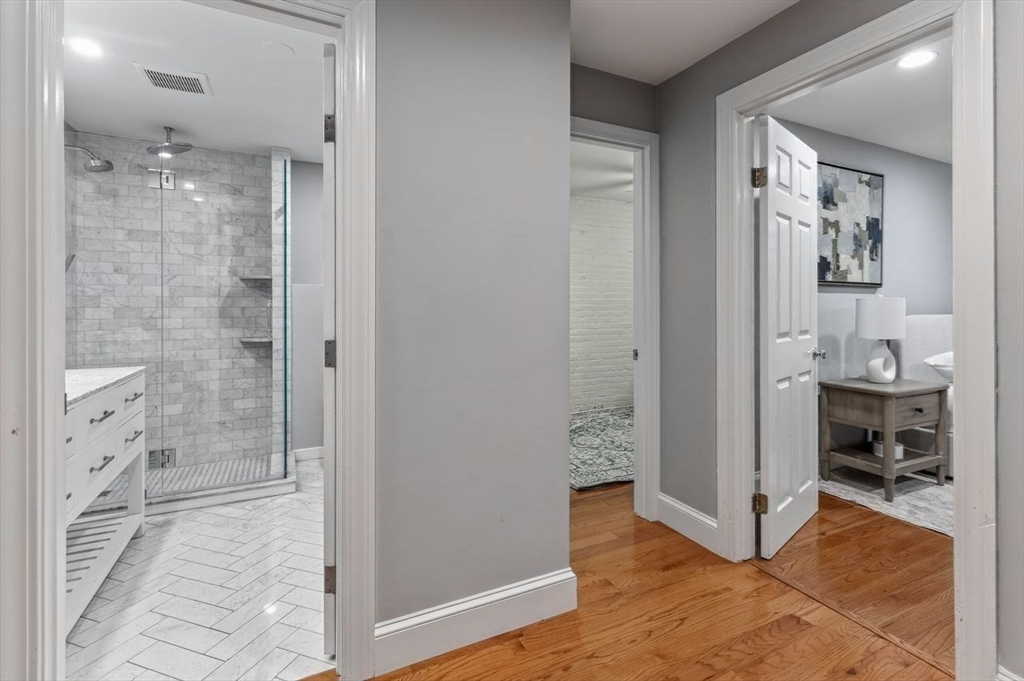 103 Beacon St # 1 Property Photo 14