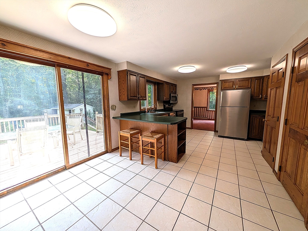2 Nutfield Dr Property Photo 17