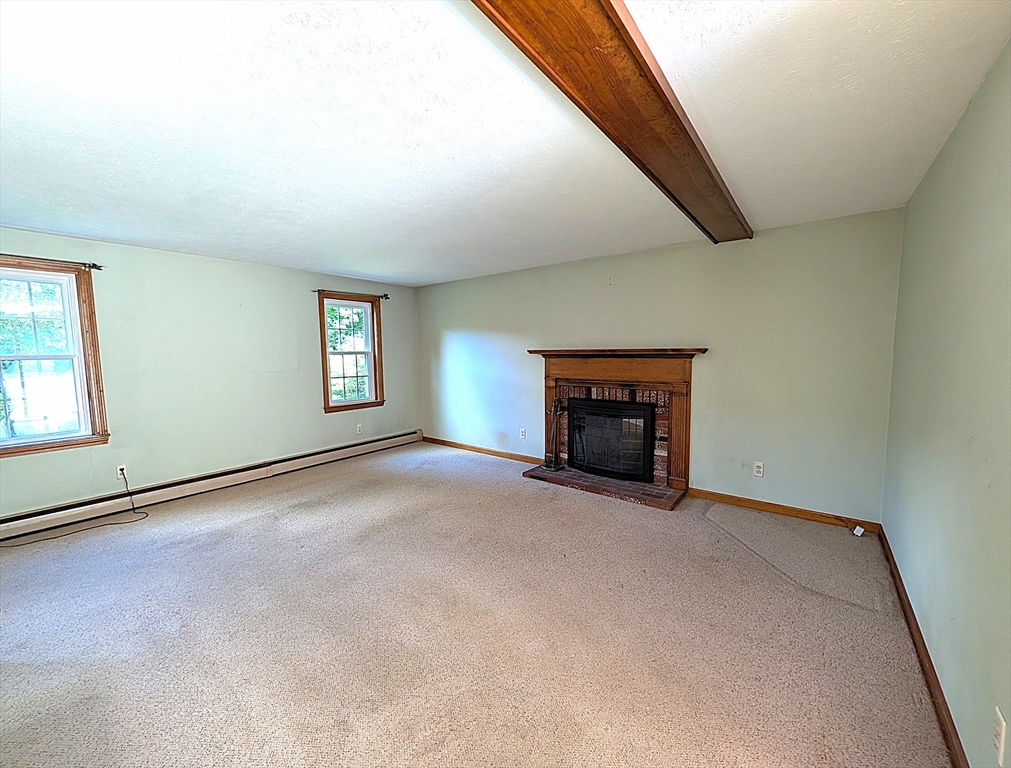 2 Nutfield Dr Property Photo 28