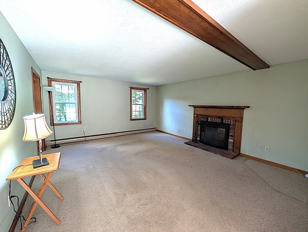 2 Nutfield Dr Property Photo 29