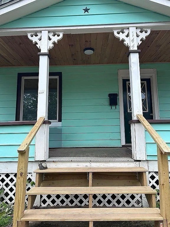 144 Seventh Street Property Photo 27
