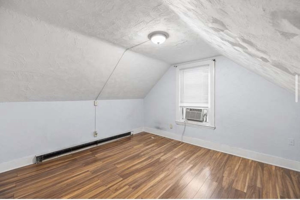 629 Cambridge Street Property Photo 14