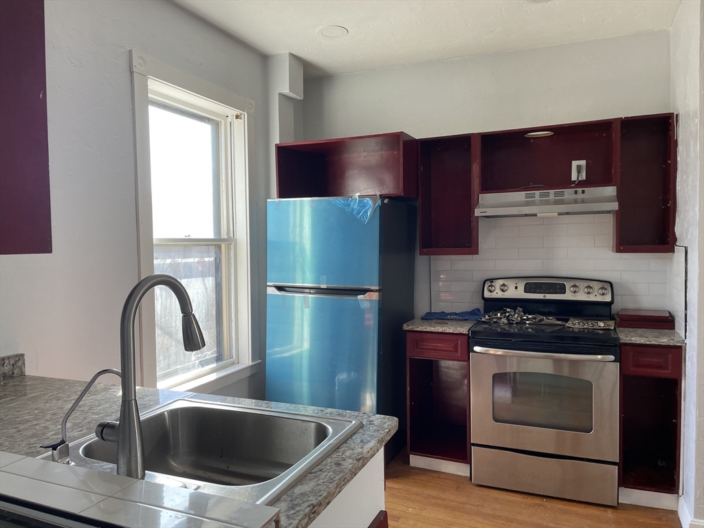 629 Cambridge Street Property Photo 18