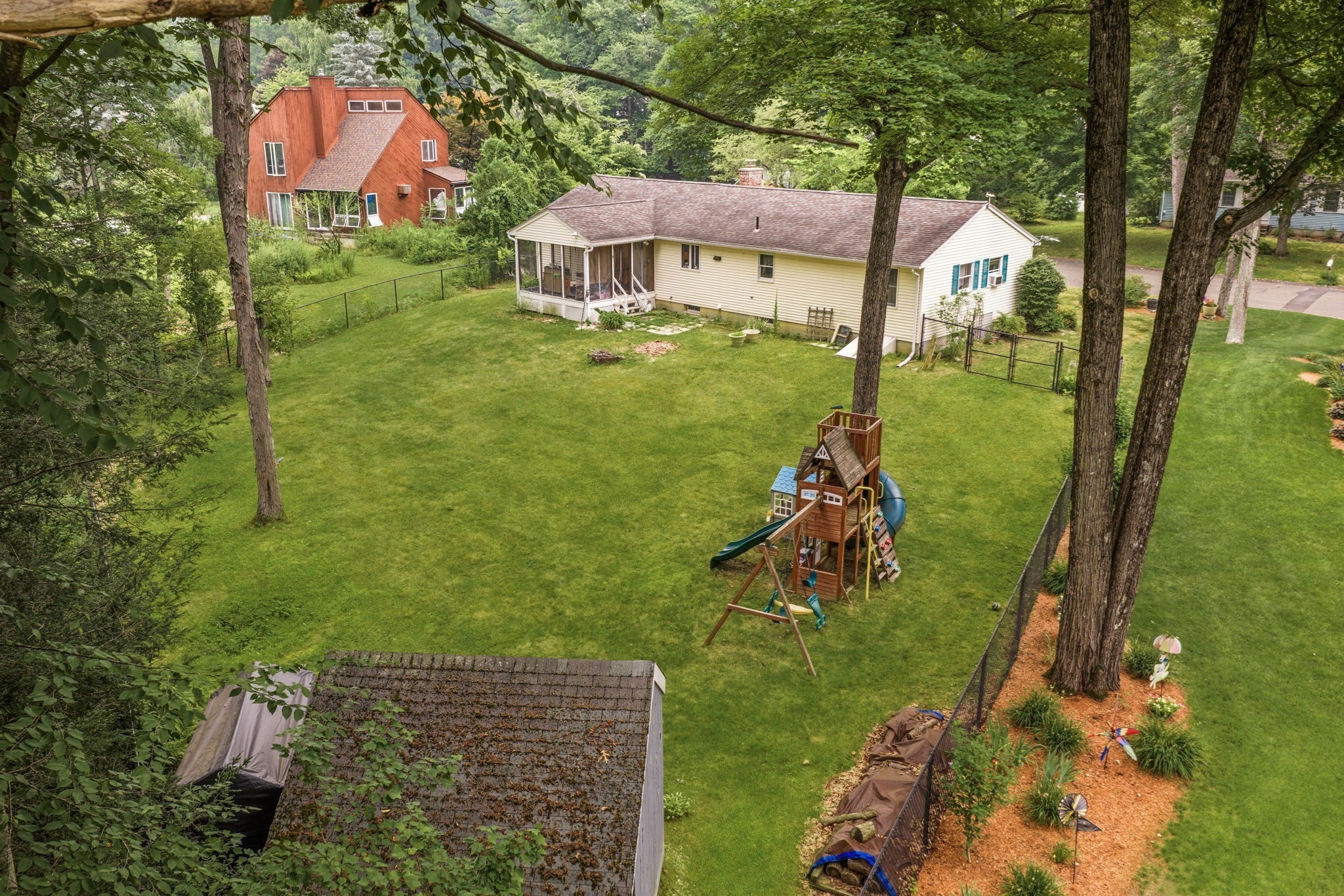 22 Carillon Circle Property Photo 8