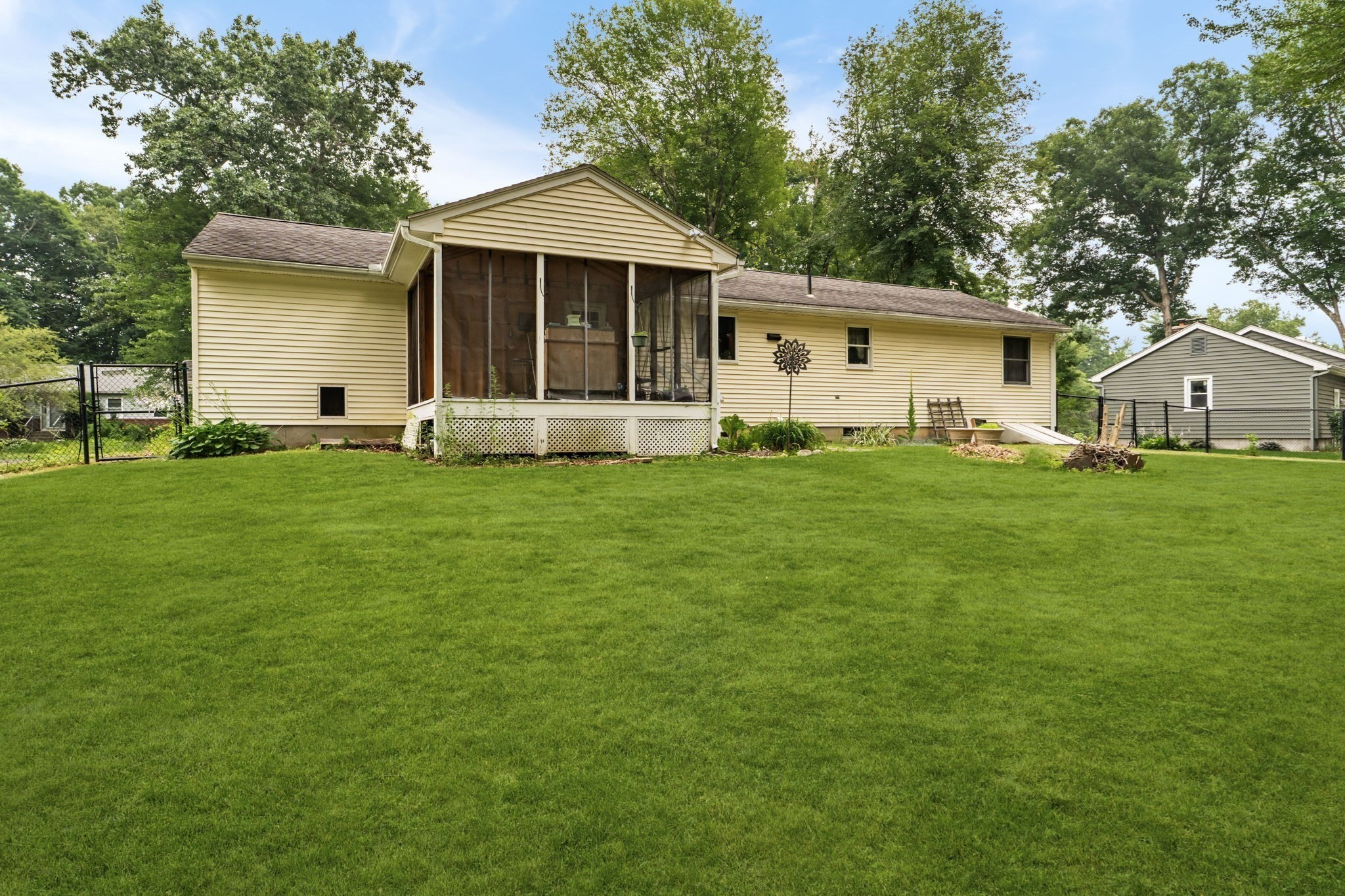 22 Carillon Circle Property Photo 13