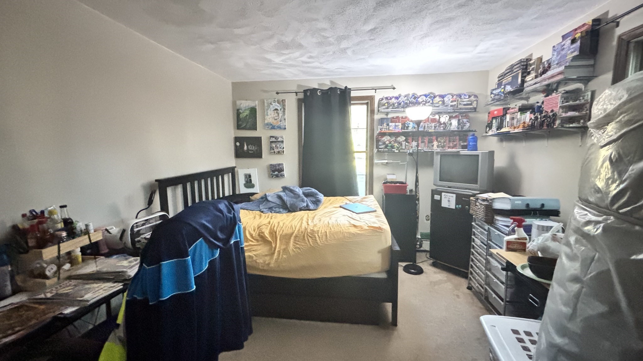 74 Elm St # A Property Photo 6