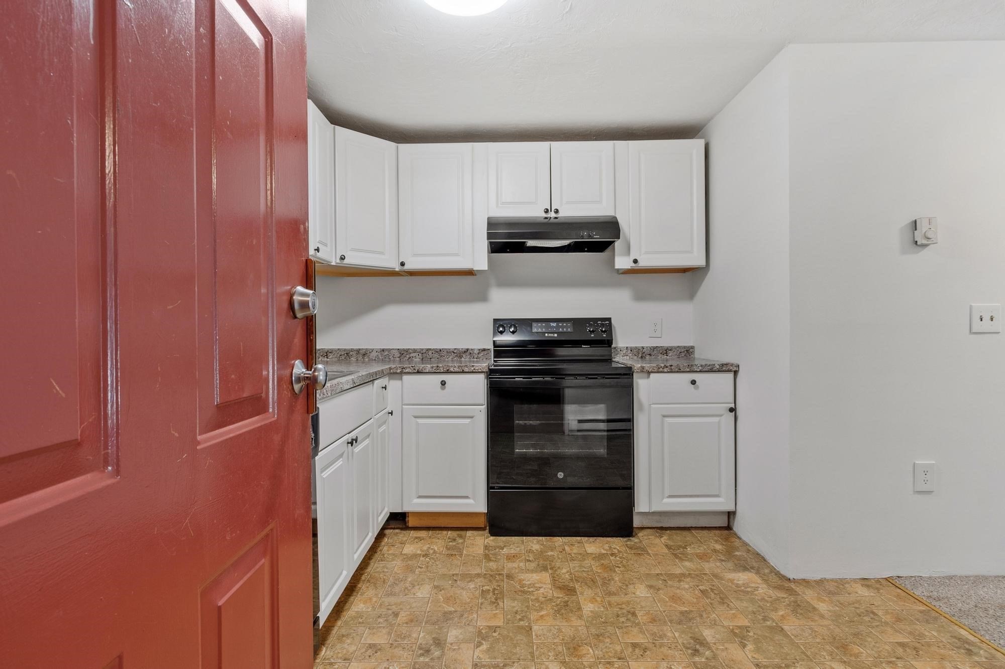 56 Edgeworth # 16 Property Photo 2