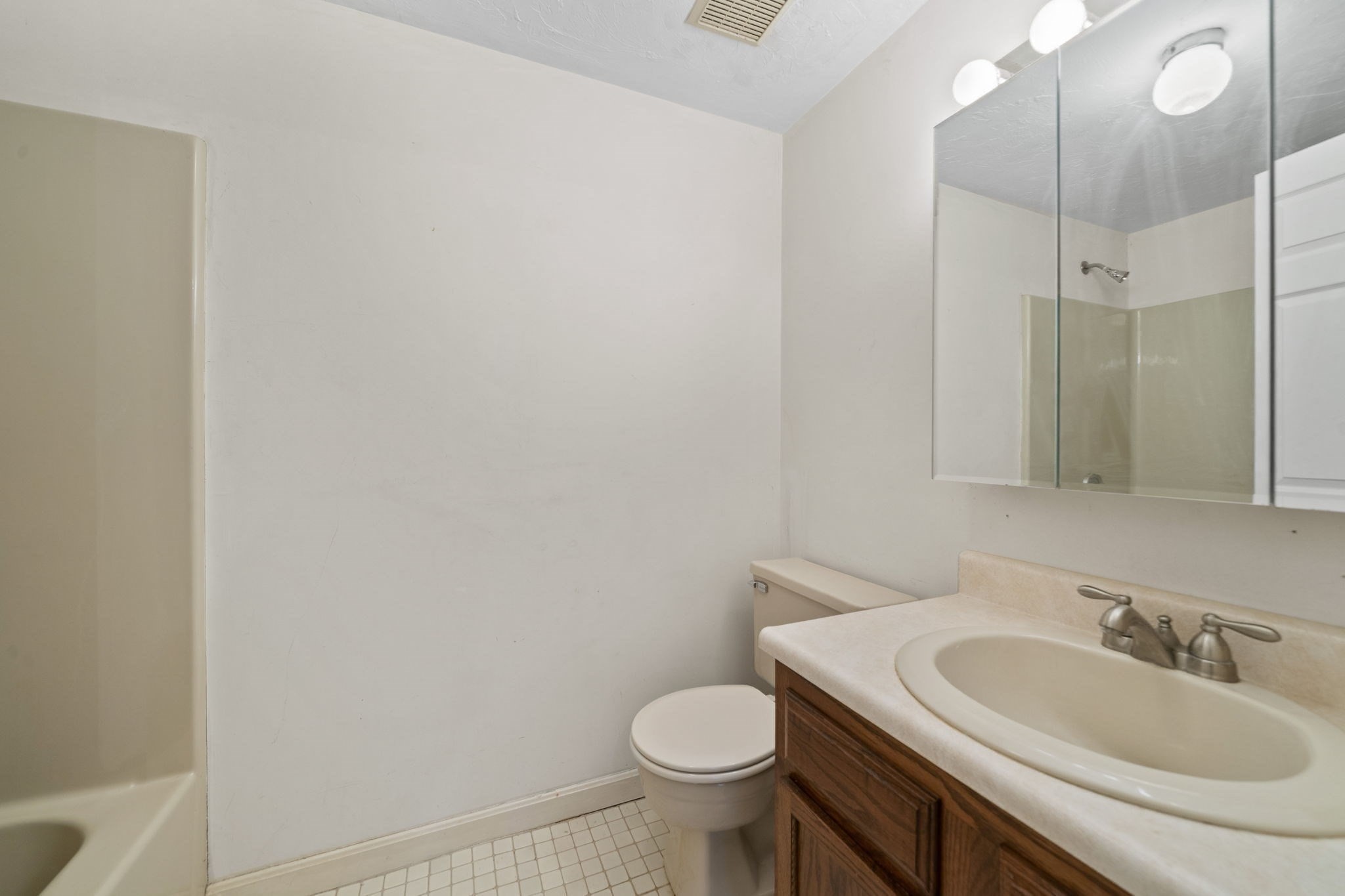 205 Comfort St # 205 Property Photo 14