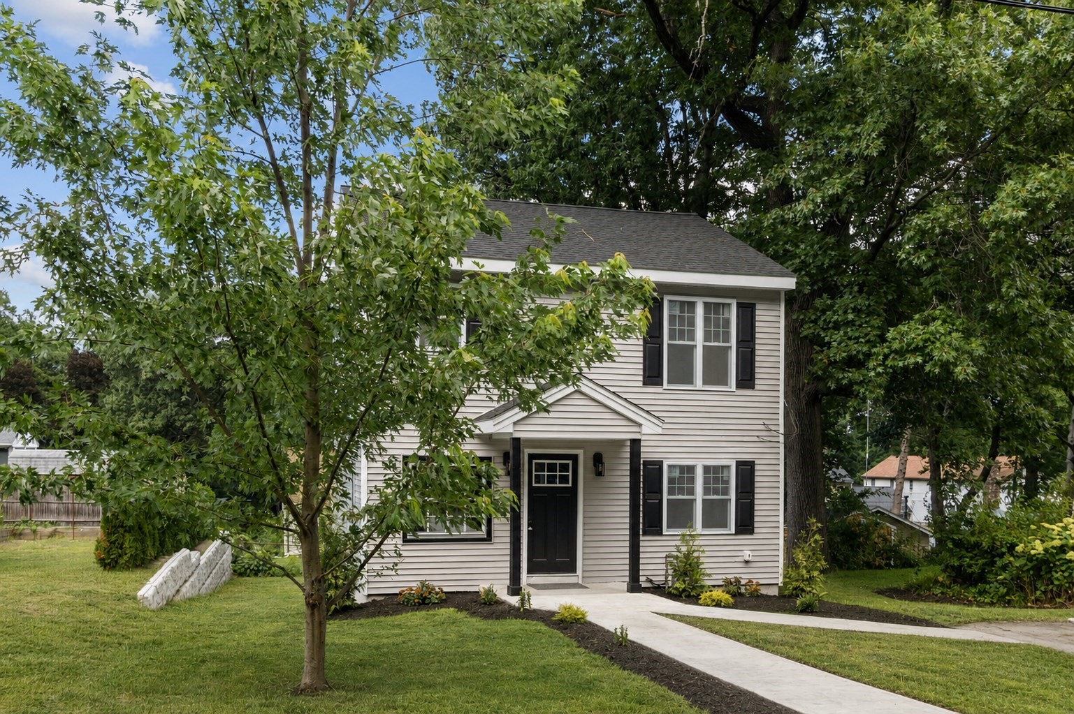 40 Nonquit St Property Photo 1