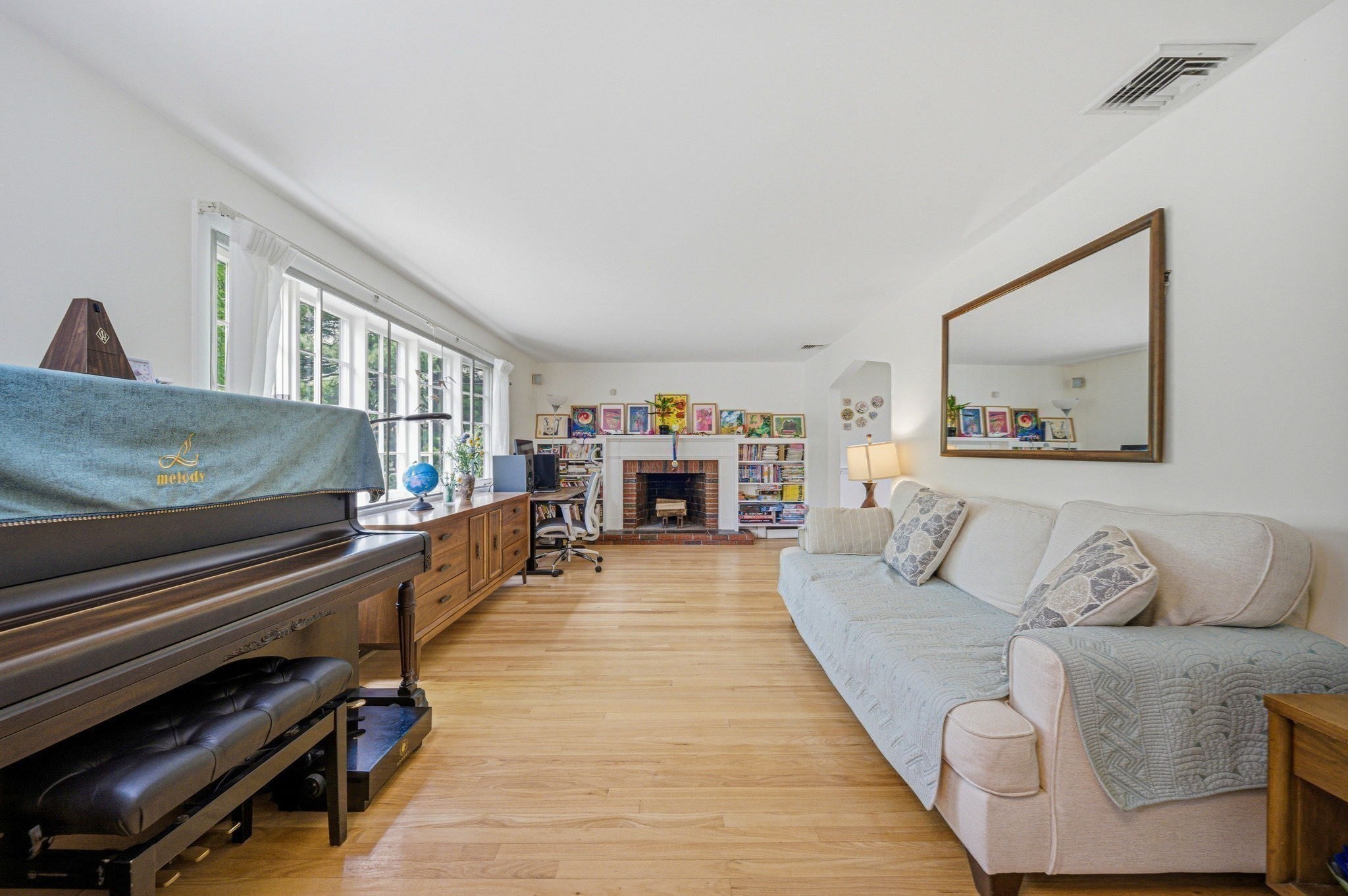 8 Brown Road Property Photo 3