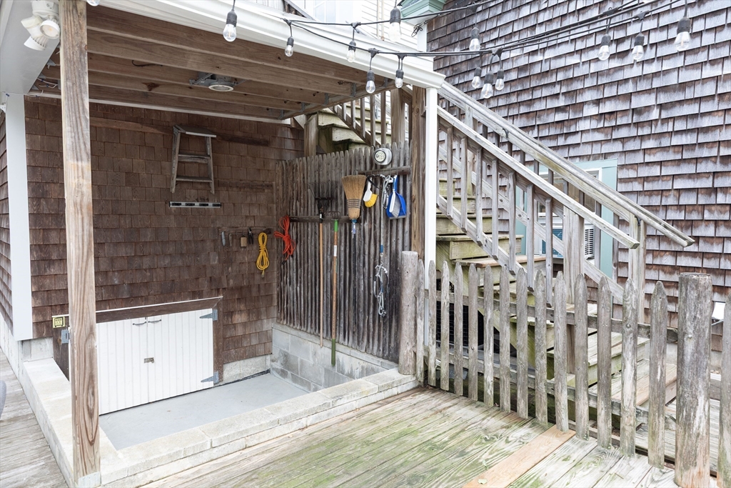 53 Circuit Avenue Property Photo 7