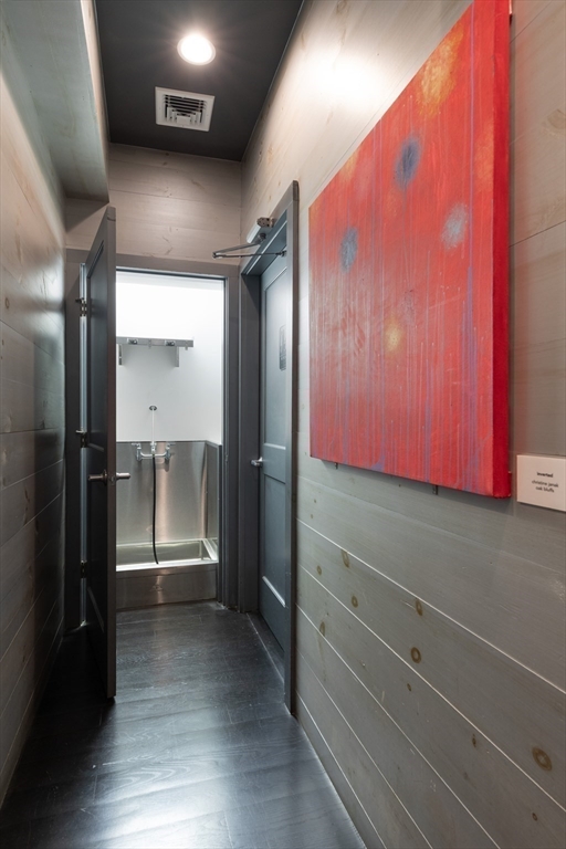 53 Circuit Avenue Property Photo 22