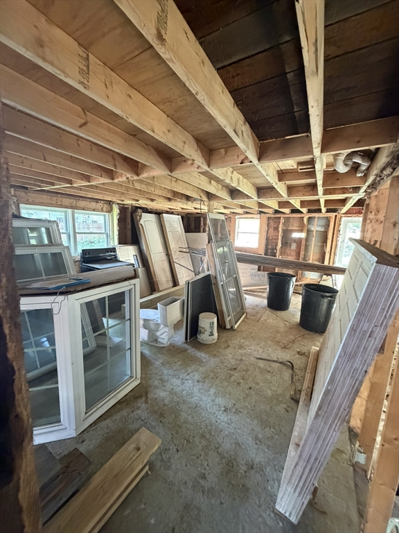 20 Leominster Rd Property Photo 4