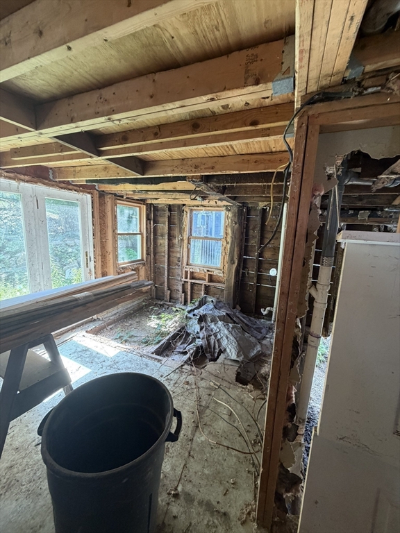 20 Leominster Rd Property Photo 7