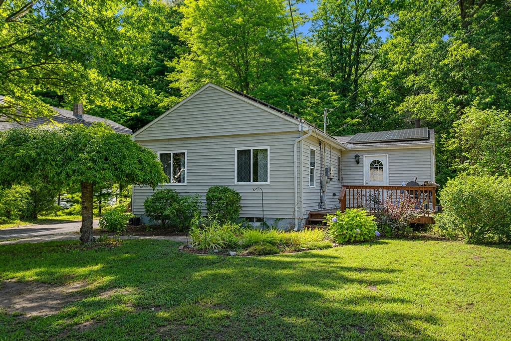 52 Cottage Property Photo 4