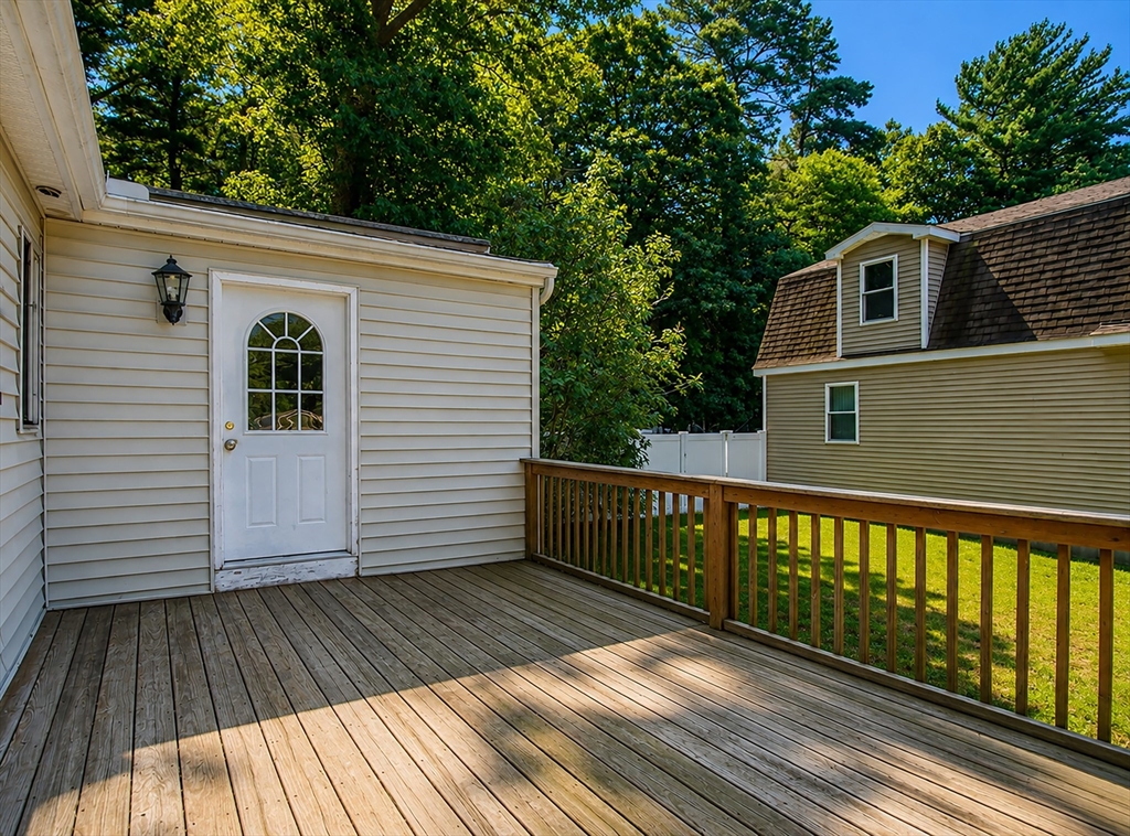 52 Cottage Property Photo 6