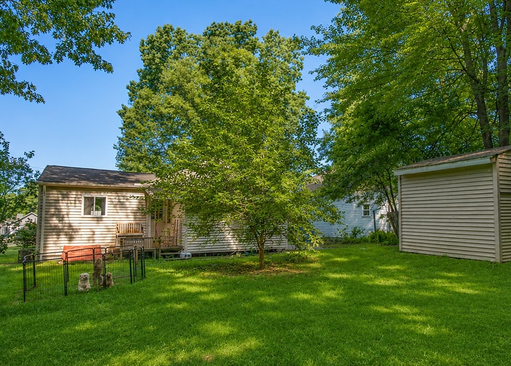 52 Cottage Property Photo 33