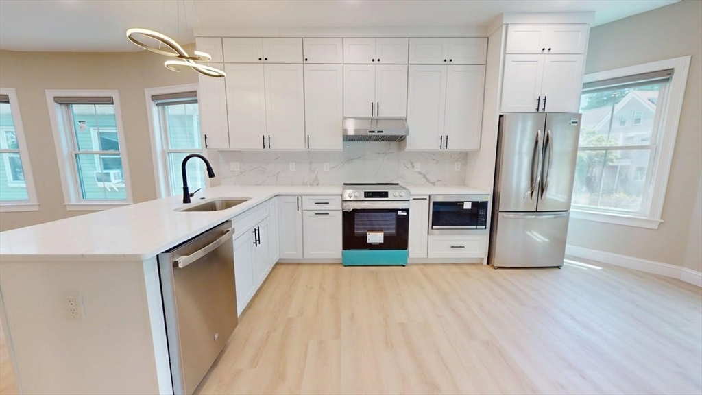 231 Highland Ave # 2 Property Photo 1