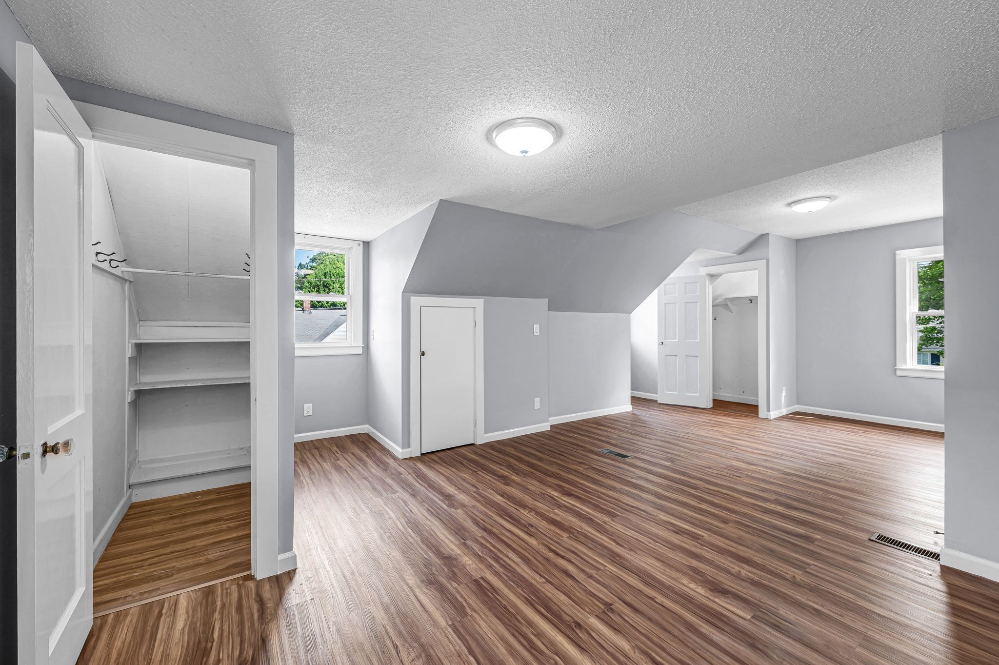 51 David St Property Photo 15